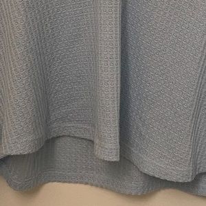 Blue ruched sleeved v neck crop top